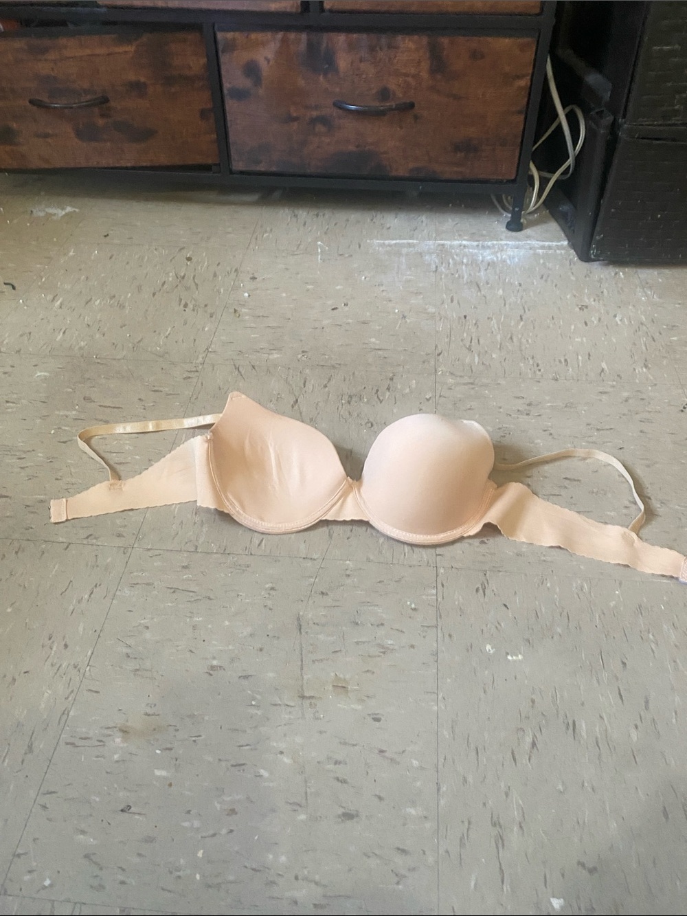 Strapless Nude T-Shirt Bra